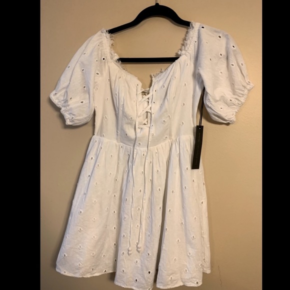 House of Harlow 1960 xRevolve Frans Lace- Up Dress - Picture 4 of 9